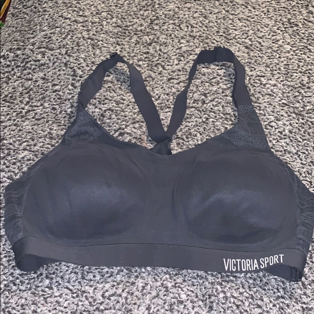 Victoria sports wear